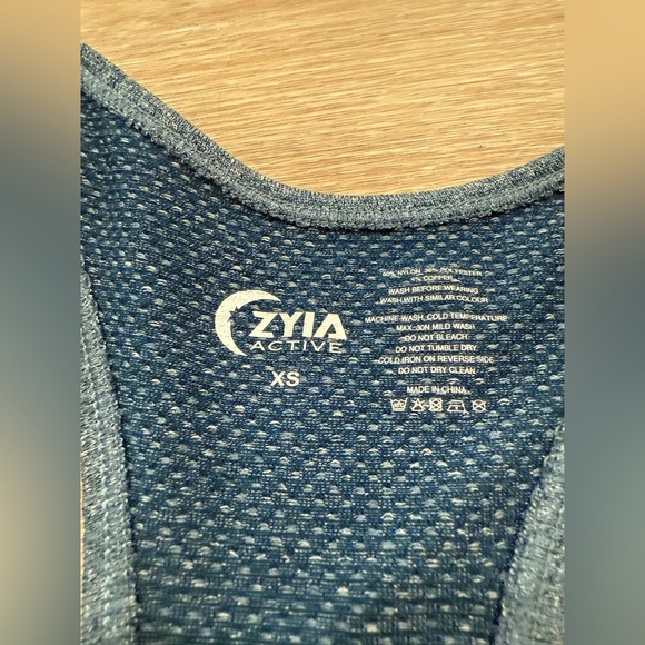 NWOT ZYIA Copper Charge Tank Top - Picture 4 of 5